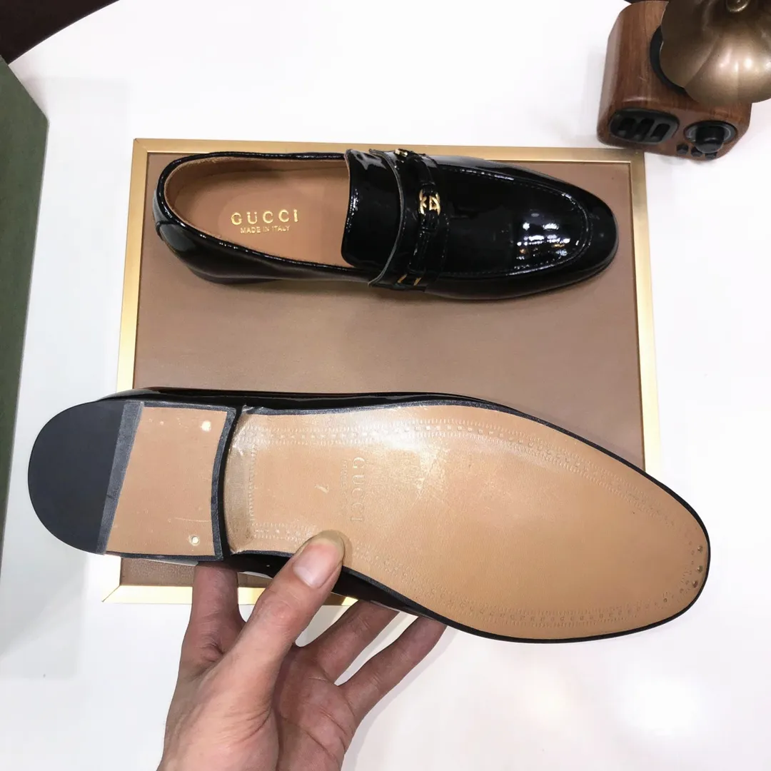Men's shoes 💰580💰[GUCCI—Gucci] The latest high-end version of Gucci. Official website new model. Available at the same time at counters, the uppers are made of original cowhide imported from Italy/matched with the original special material splicing design concept; "highlight, high-end, grade, extravagance" and exquisite workmanship (original mesh fabric) sole: original factory special outsole size (38-45) (custom-made 45 non-returnable)